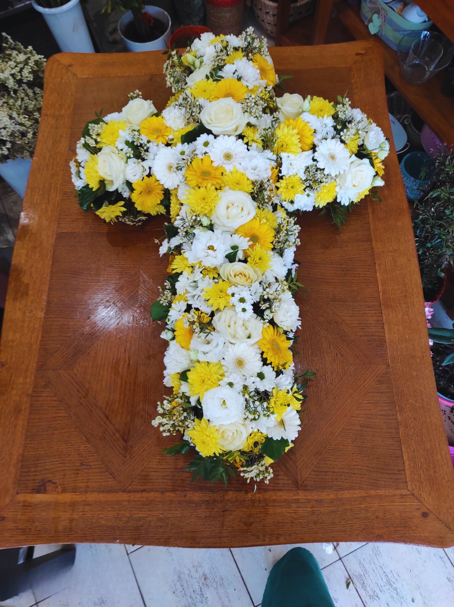 Croix florale Souvenir