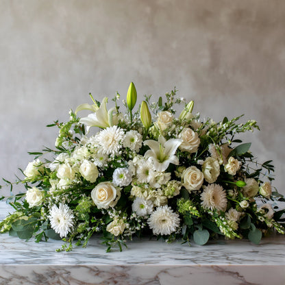 Devant de cercueil élégant