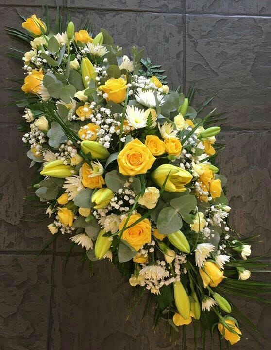Raquette de deuil Clarté, jaune, blanc — Camelia et ses fleurs